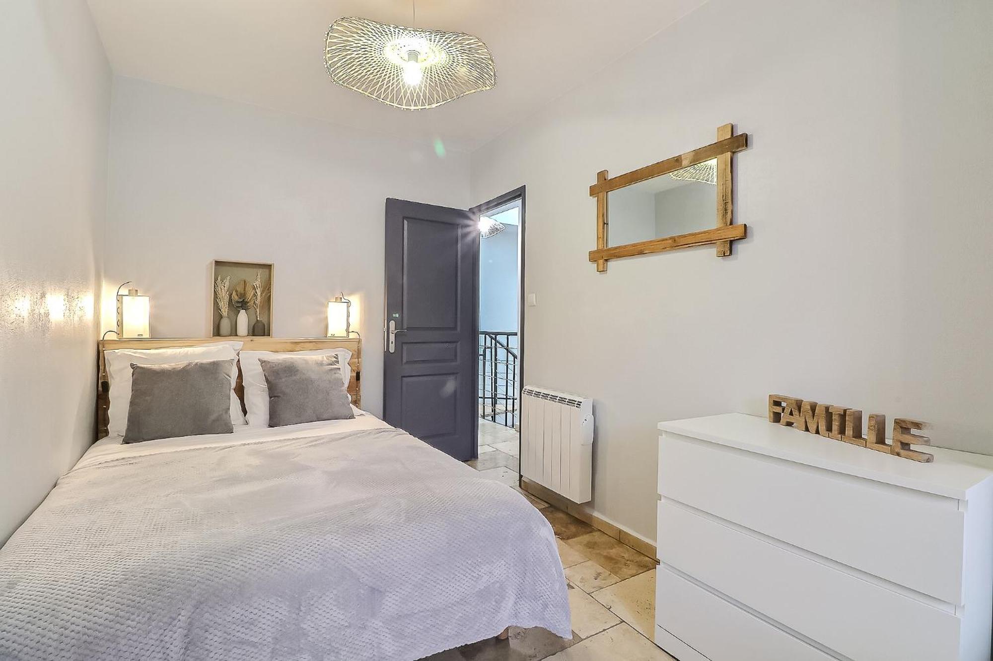 Le Logy-Cosy - Appartement 5 Pers - Clim Wifi Cosy Garage Сен-Жиль Экстерьер фото